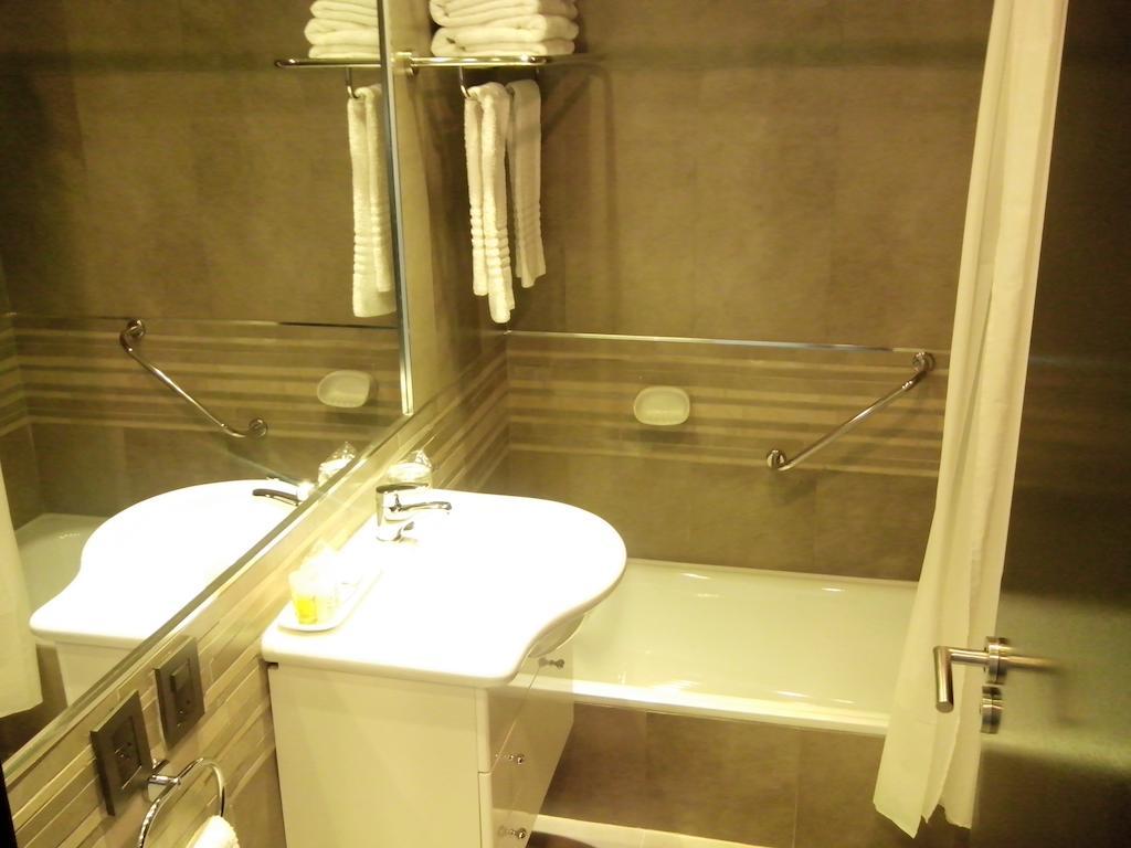 Terra Malal Hotel Chos Malal Room photo